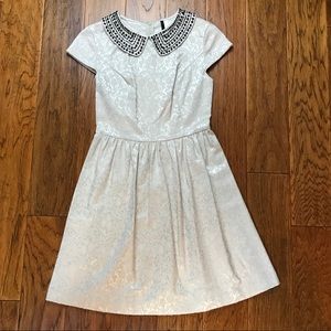 Kensie Silver Short Sleeve Dress